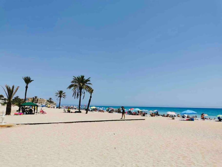 Charming Apartment Torrevieja Bagian luar foto